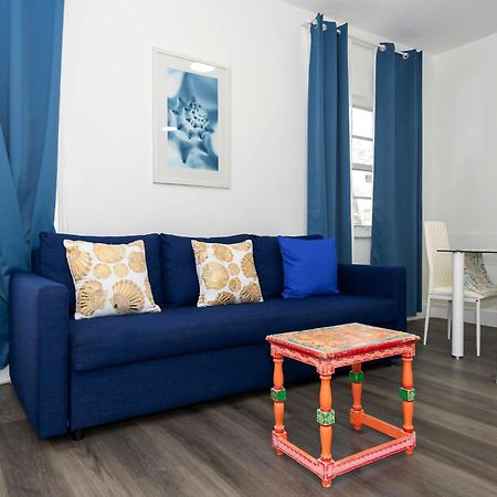 Apartments On Collins ميامي بيتش المظهر الخارجي الصورة