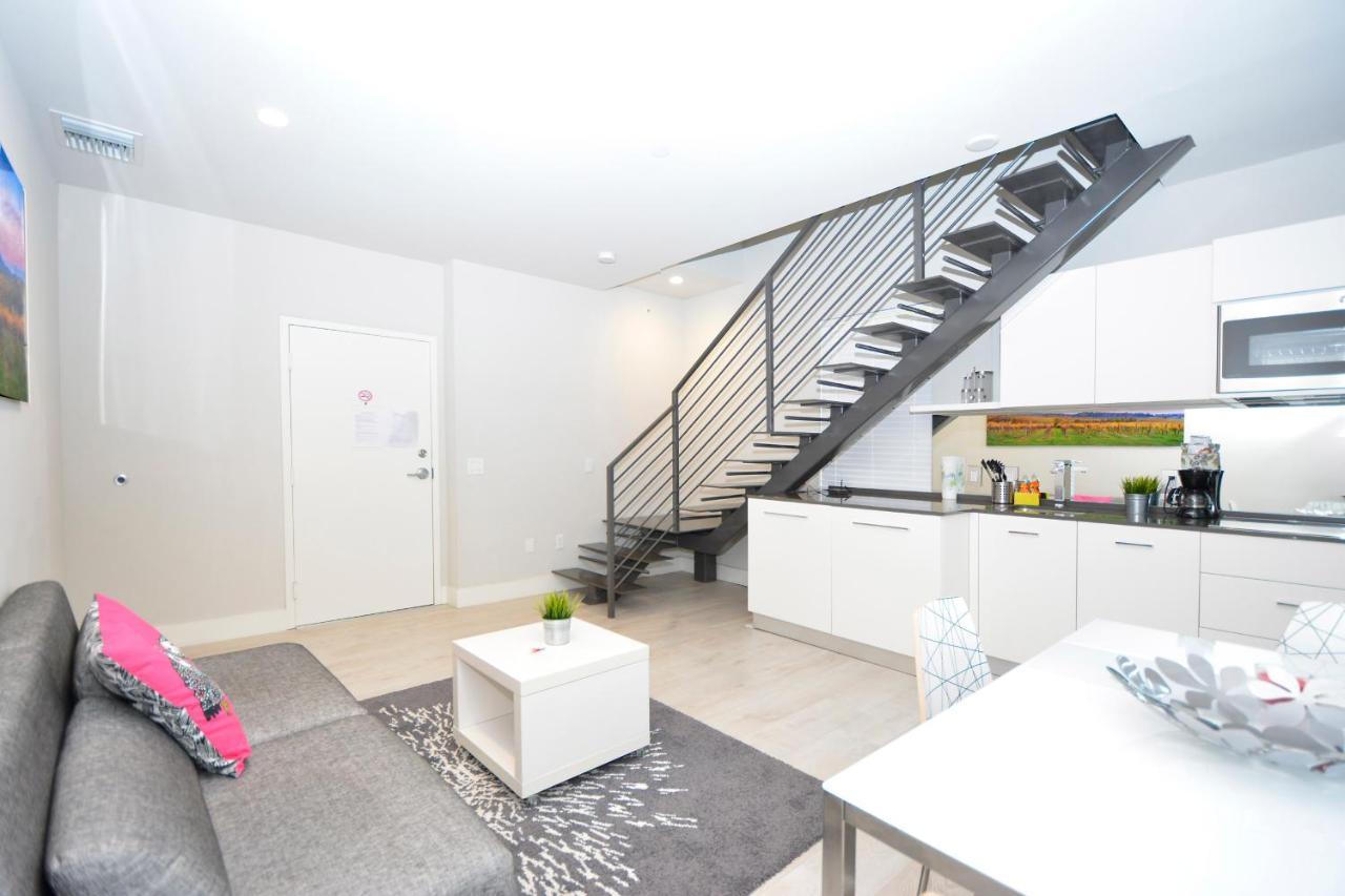 Apartments On Collins ميامي بيتش المظهر الخارجي الصورة