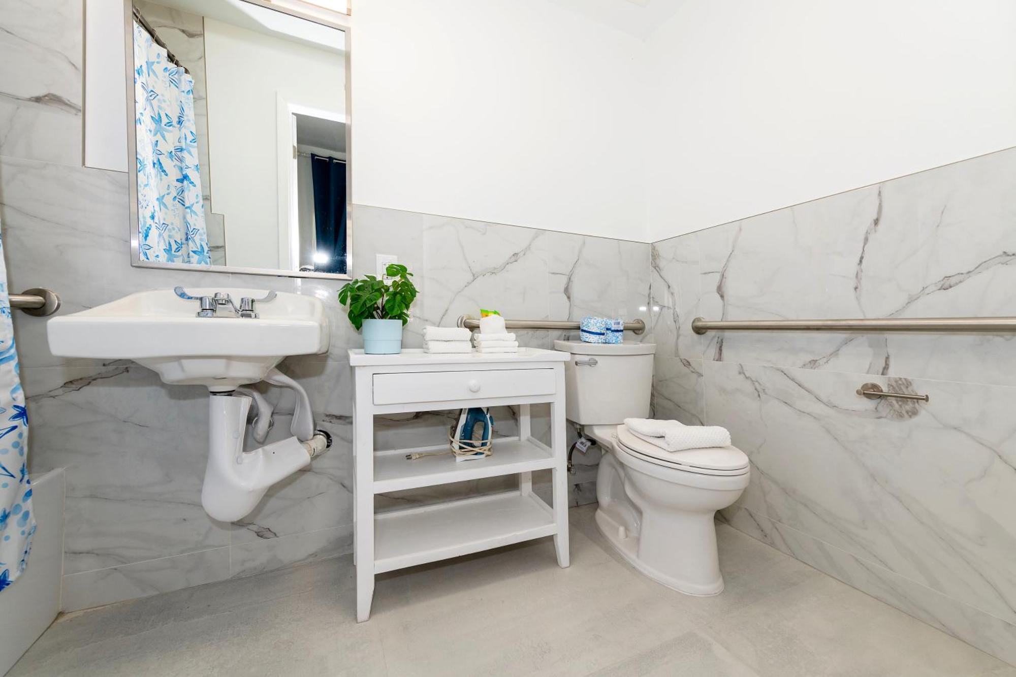Apartments On Collins ميامي بيتش المظهر الخارجي الصورة