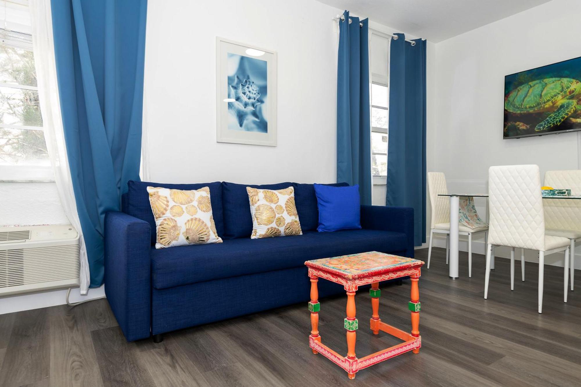 Apartments On Collins ميامي بيتش المظهر الخارجي الصورة